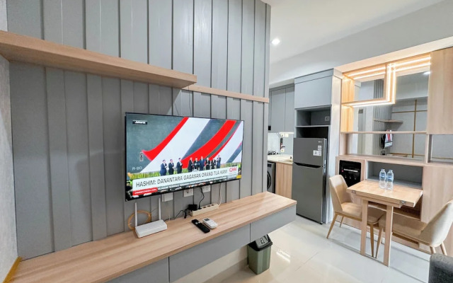 Elegant And Compact 1Br At Grand Sungkono Lagoon Apartment