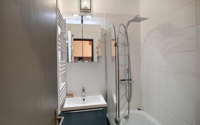 Appartement Les Menuires, 1 pièce, 4 personnes - FR-1-178-134