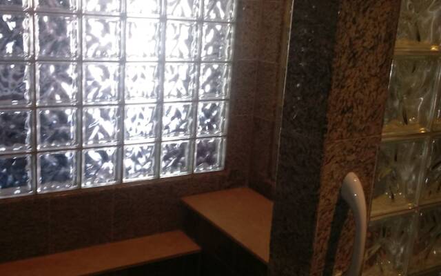 Town Line Inn
