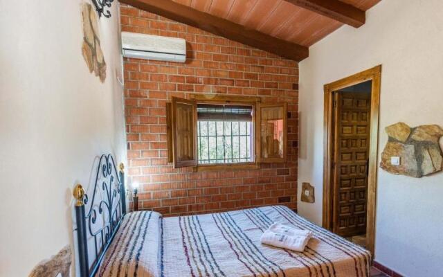 Casa Los Llanos Niguelas by Ruralidays