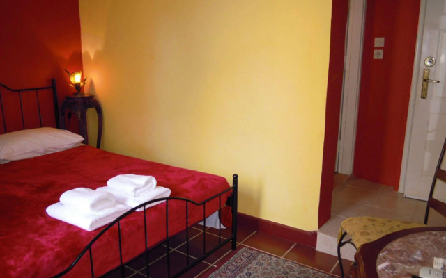 Atheaton Traditional Guesthouse