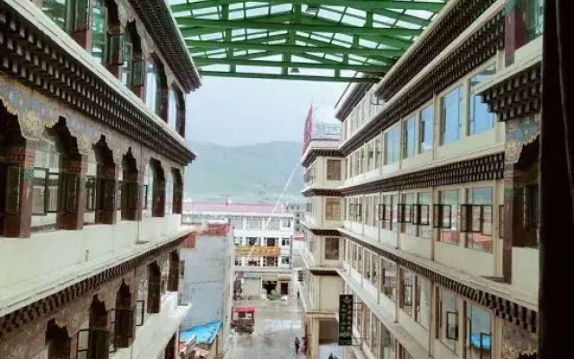Guwan Hotel