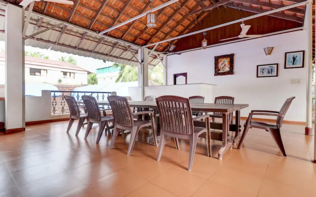 Shirleys Beach Hotel