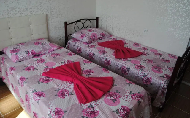 Avşa Sultan Apart