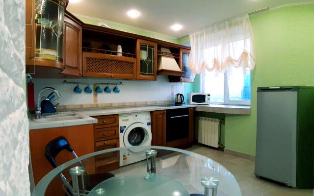 InnHome Apartments (ИннХоум) на улице Цвиллинга 34