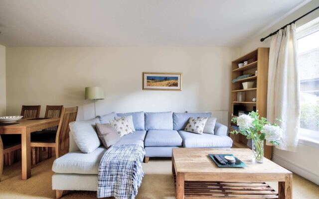 Guestready - Bright, Spacious 2bdr Flat