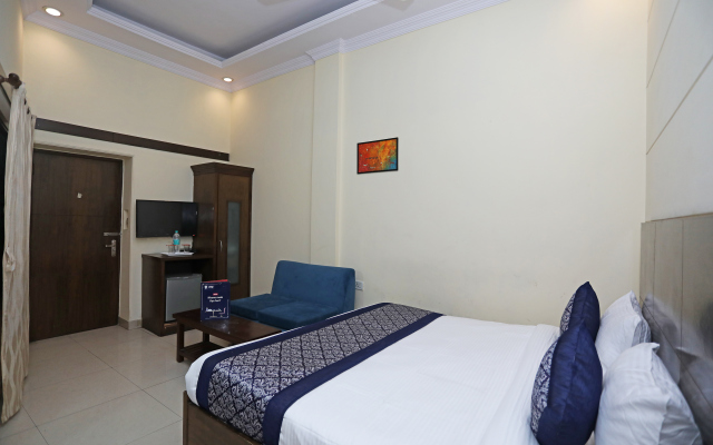 OYO 10750 Hotel Vivek