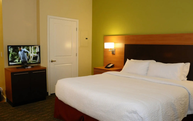 TownePlace Suites Redding