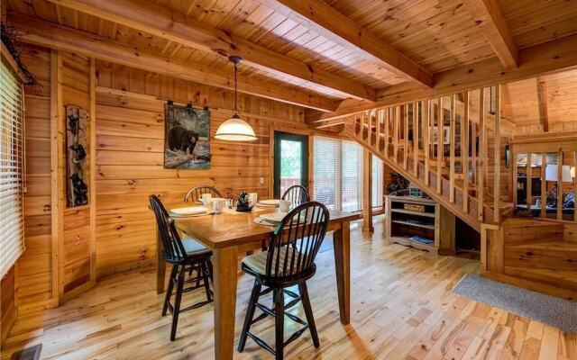 Zen Bear Retreat - One Bedroom Cabin