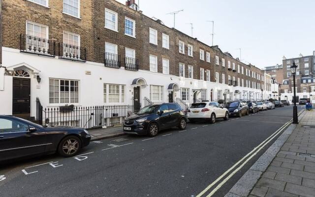 Beautiful 3Br House In Knightsbridge