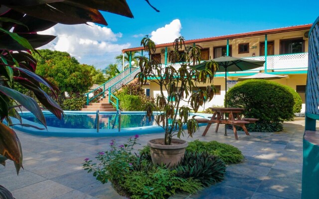 Drift Inn Cayo