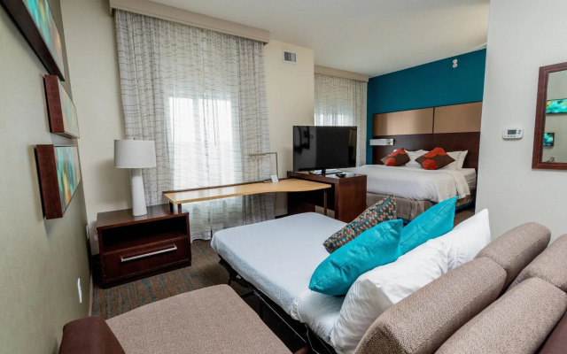 Residence Inn Cleveland Avon at The Emerald Event Center