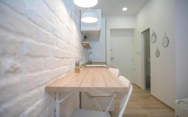 "D&M" Studio Apartments