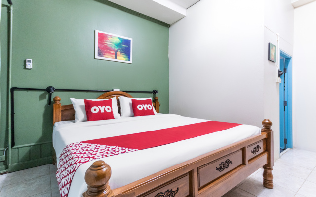OYO 75304 Riverside Guesthouse