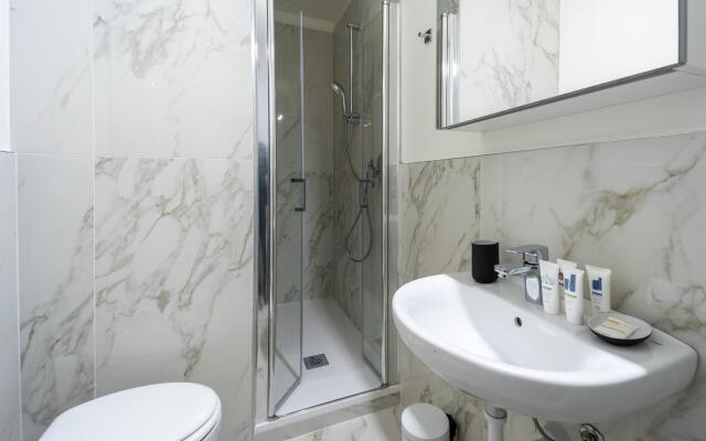 Italianway - The B Village Business - 34