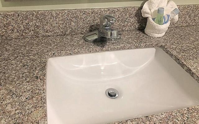 The Cactus Cove Inn and Suites