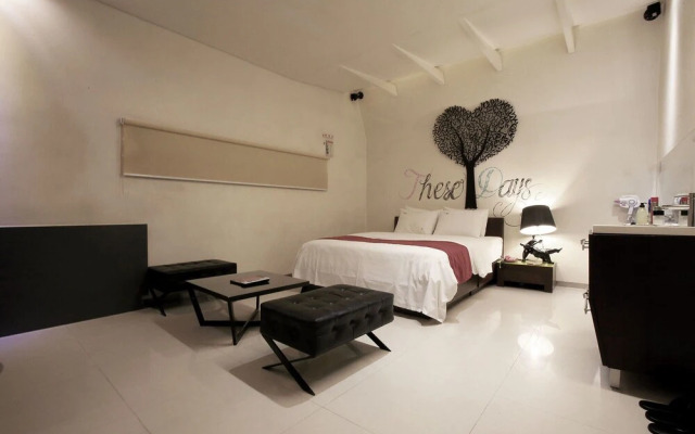 Suyu Solid Hotel