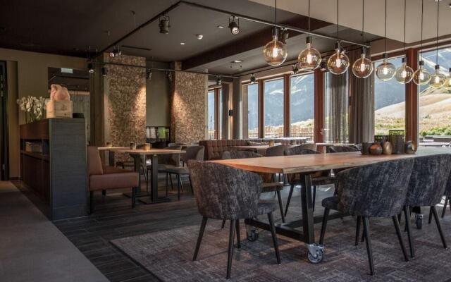 AlpenParks Hotel & Apartment Arlberg Warth