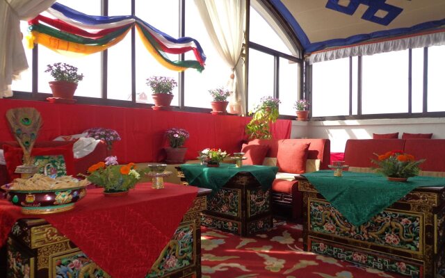 Hotel Tibet International