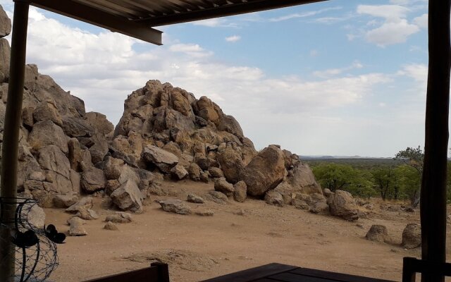 Blue Bushman Luxury Tented Lodge