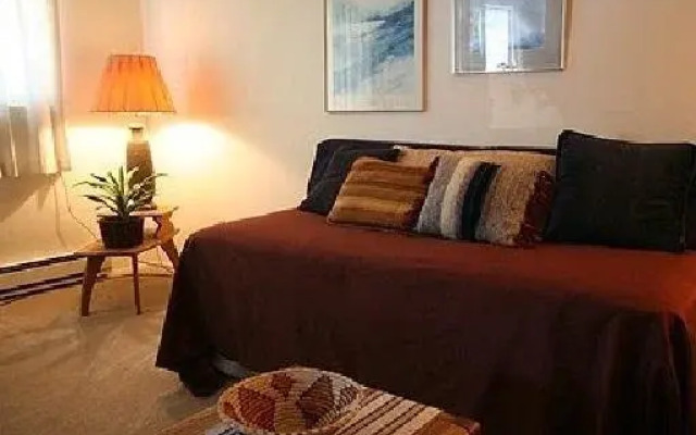 Westwynd Motel
