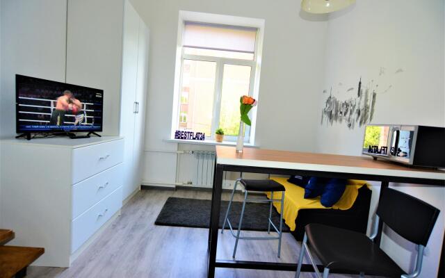 BestFlat24 on 10k5 Gostinichnaya Street