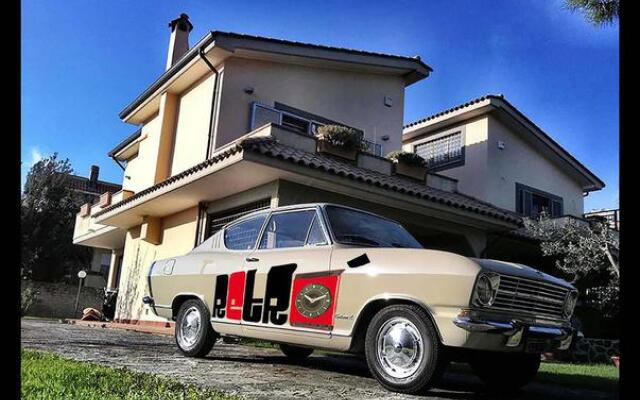 B&B Retro