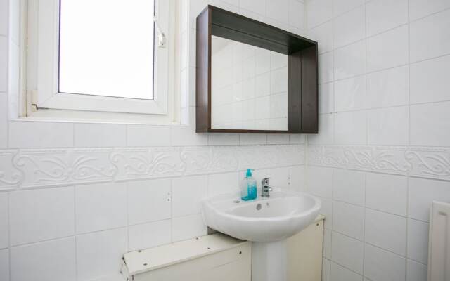 2 Bedroom Flat in Stockwel