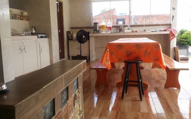 POUSADA E HOSTEL da MARLI no MUQUEM FLORIANOPOLIS