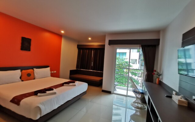 Chollada Inn Kamala