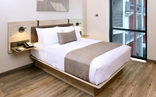 City Express Plus By Marriott Monterrey Centro