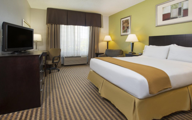 Sleep Inn & Suites