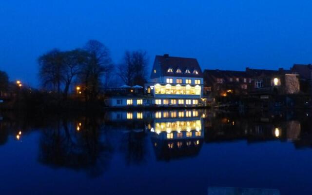 Restaurant und Hotel Zum Weissen Ross