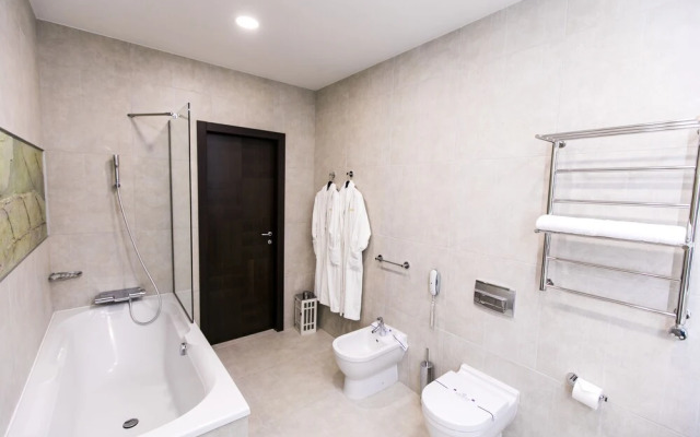 Bon Hotel
