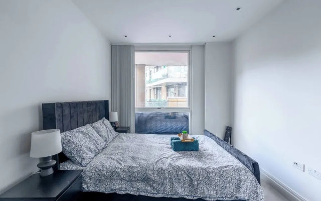 Modern Cozy Kingston Flat, 5 Mins to Train Station