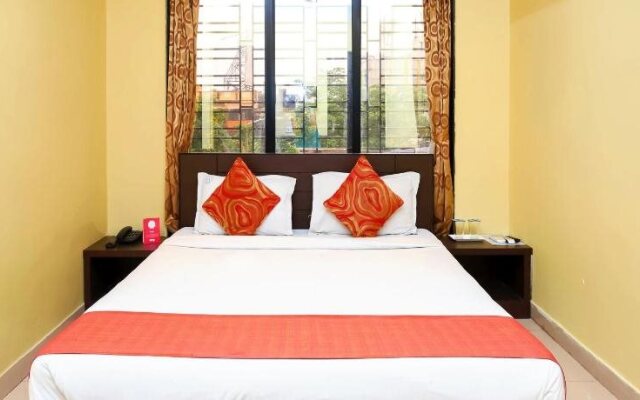 OYO Rooms Jatin Das Park Metro Station