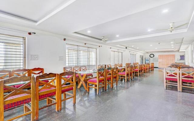 Treebo Atithi Comforts, 1 Km From Nisargadhama Forest