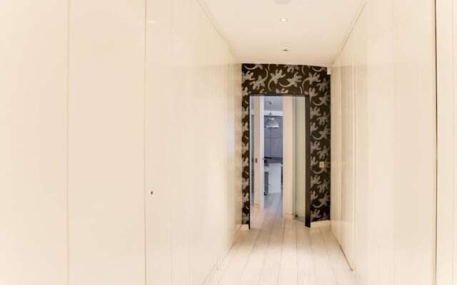Luxury 2-bed, 2-bath Loft-style Flat in Covent Gdn