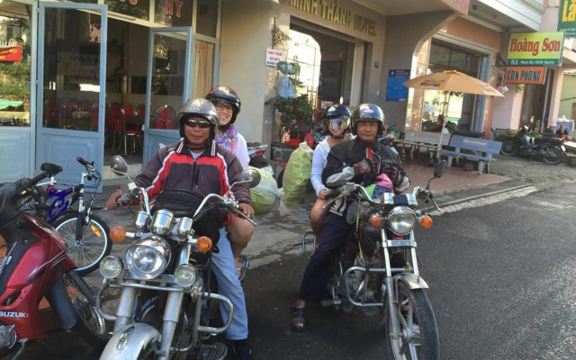Ken's Backpackers Hotel