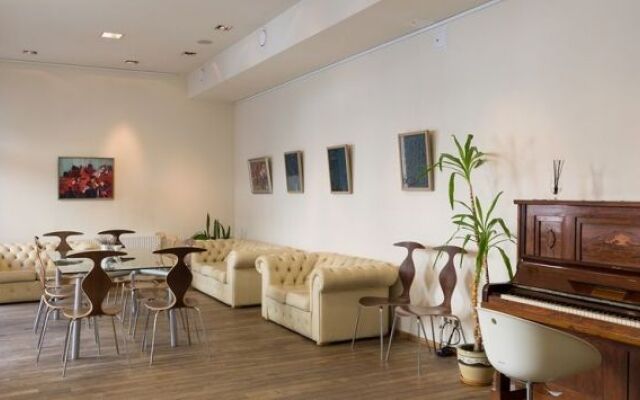 eLoftHOTEL