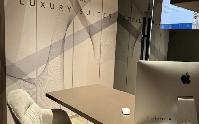 Tritone Luxury Suites Fontana di Trevi