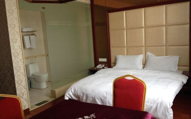 Yibin Business Hotel