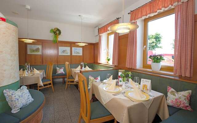 Gasthof Mader Gubo & CO KG