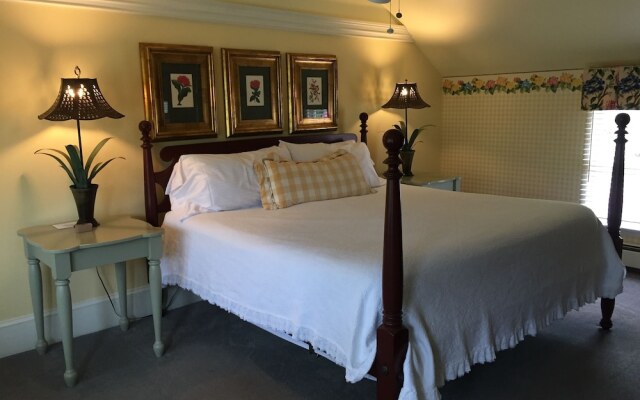 Lumberville 1740 House