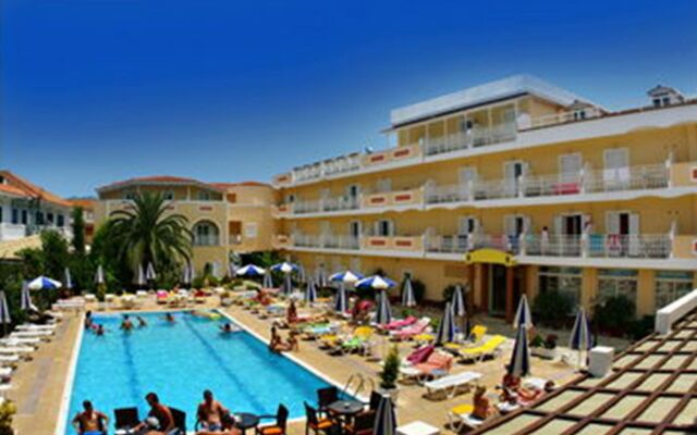 Ionis Art Hotel