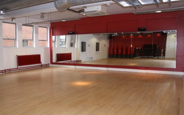 Lansdowne Hotel Croydon