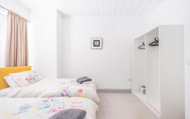 Portrush Marine Apartments flat1