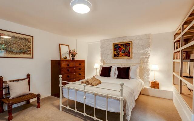 The Summertown Studio 1 Bedroom Kitchenette