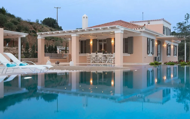 Villa in Peloponnese With Pool