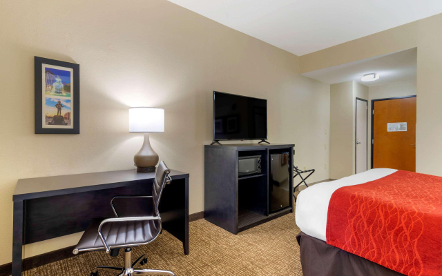 Comfort Inn & Suites Montgomery Eastchase